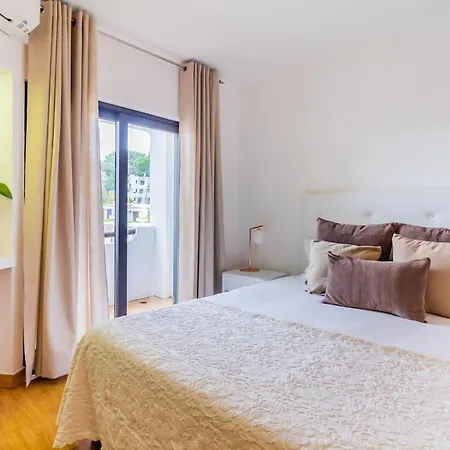 Apartamento Sunny Days | Pool View Family *