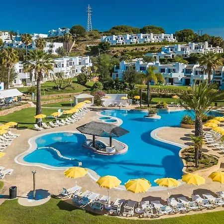 Family Oasis With Pool Apartament