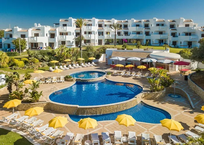 Sunny Days | Pool View Family Albufeira