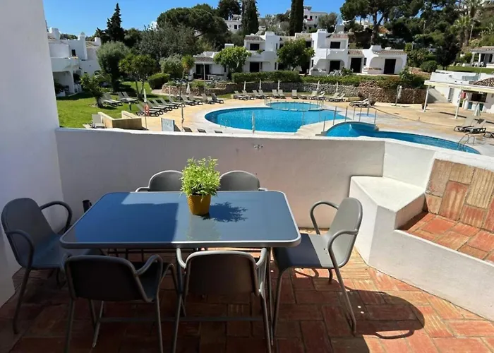 Apartment Sunny Days | Pool View Family *