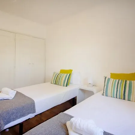 Sunny Days | Pool View Family 알부페이라