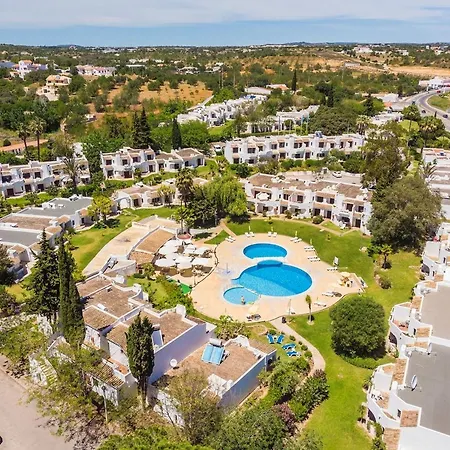 Family Oasis With Pool Apartment Albufeira